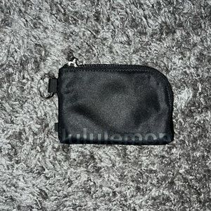 Lululemon Clippable Card Pouch
